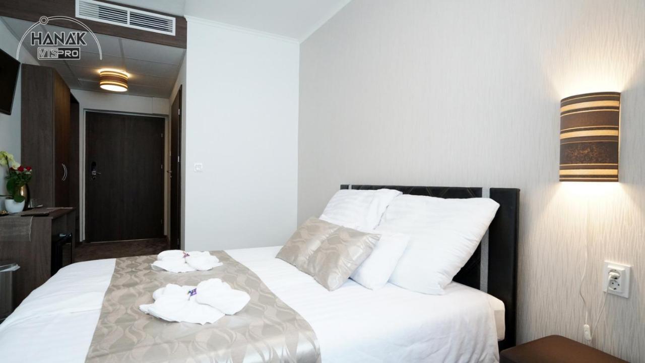 Hotel Irisz Nyíregyháza Exteriér fotografie
