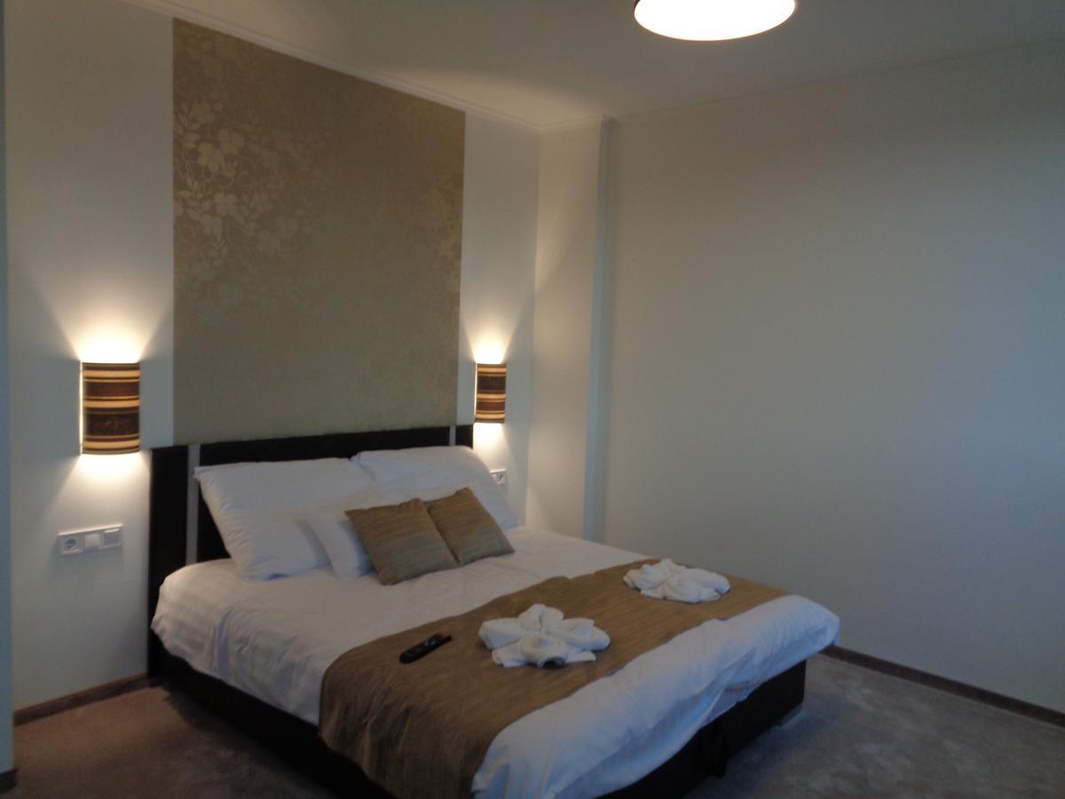 Hotel Irisz Nyíregyháza Exteriér fotografie