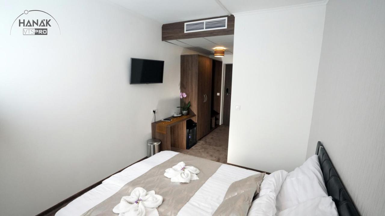 Hotel Irisz Nyíregyháza Exteriér fotografie